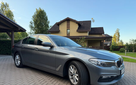 BMW 5 серия, 2017 год, 3 200 000 рублей, 4 фотография