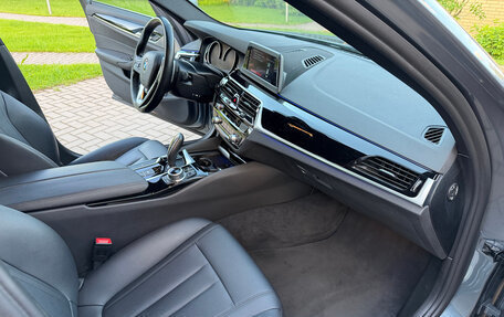BMW 5 серия, 2017 год, 3 200 000 рублей, 15 фотография