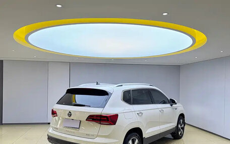Volkswagen Tharu, 2023 год, 1 600 000 рублей, 4 фотография