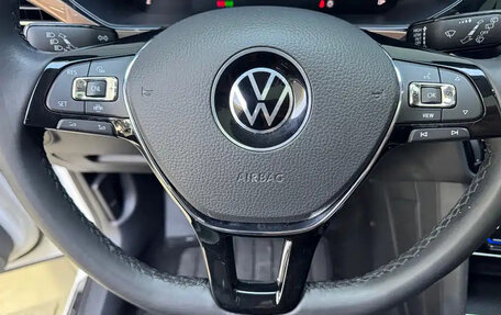 Volkswagen Tharu, 2023 год, 1 600 000 рублей, 12 фотография