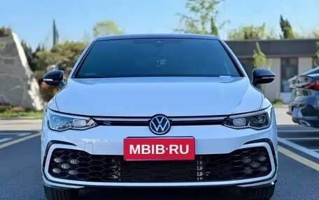 Volkswagen Golf VIII, 2024 год, 2 540 000 рублей, 1 фотография