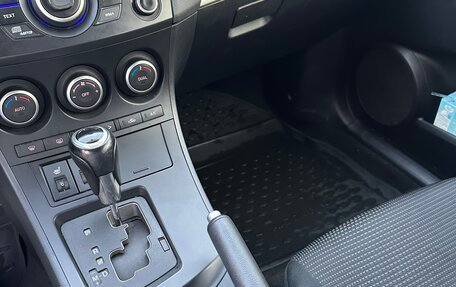 Mazda 3, 2013 год, 890 000 рублей, 14 фотография