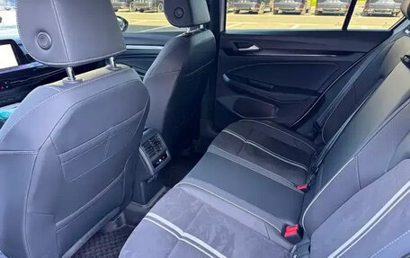 Volkswagen Golf VIII, 2024 год, 2 540 000 рублей, 9 фотография
