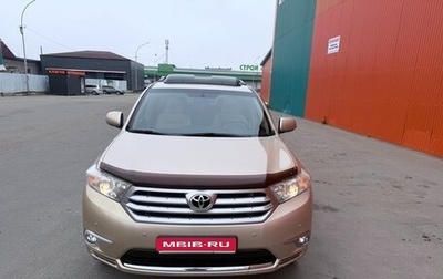 Toyota Highlander III, 2012 год, 2 700 000 рублей, 1 фотография