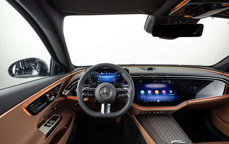 Mercedes-Benz E-Класс, 2026 год, 10 190 000 рублей, 14 фотография