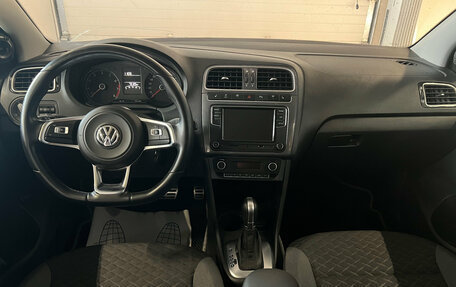 Volkswagen Polo VI (EU Market), 2018 год, 1 299 000 рублей, 9 фотография