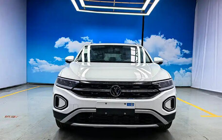 Volkswagen T-Roc I, 2026 год, 2 000 000 рублей, 1 фотография