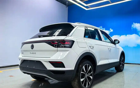 Volkswagen T-Roc I, 2026 год, 2 000 000 рублей, 6 фотография
