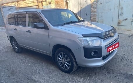 Toyota Probox I, 2017 год, 800 000 рублей, 3 фотография