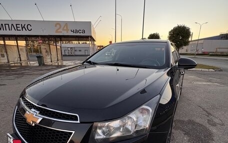 Chevrolet Cruze II, 2011 год, 499 999 рублей, 6 фотография
