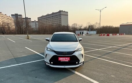 Toyota Harrier, 2021 год, 3 700 000 рублей, 9 фотография