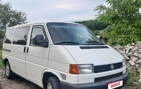 Volkswagen Transporter T4, 2003 год, 1 050 000 рублей, 5 фотография