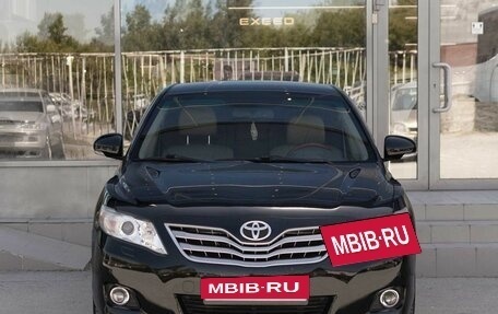 Toyota Camry, 2011 год, 1 320 000 рублей, 2 фотография