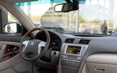 Toyota Camry, 2011 год, 1 320 000 рублей, 10 фотография