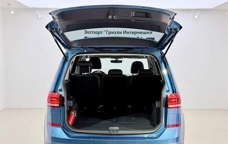 Volkswagen Touran III, 2022 год, 1 680 010 рублей, 14 фотография