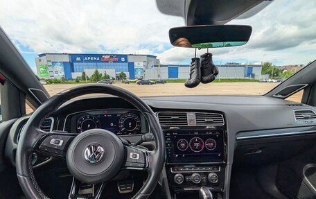 Volkswagen Golf R VII, 2018 год, 4 250 000 рублей, 16 фотография