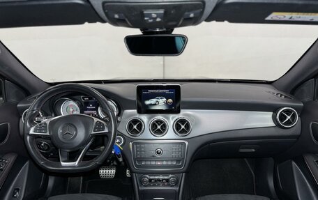 Mercedes-Benz GLA, 2016 год, 1 850 000 рублей, 14 фотография