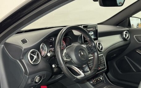 Mercedes-Benz GLA, 2016 год, 1 850 000 рублей, 18 фотография