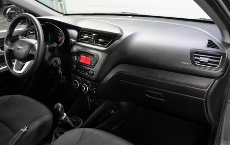 KIA Rio III рестайлинг, 2013 год, 715 000 рублей, 15 фотография