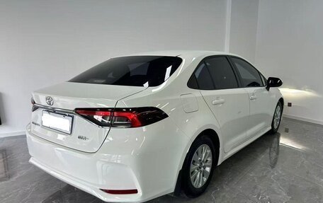 Toyota Corolla, 2021 год, 1 390 000 рублей, 4 фотография