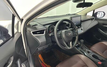 Toyota Corolla, 2021 год, 1 390 000 рублей, 10 фотография
