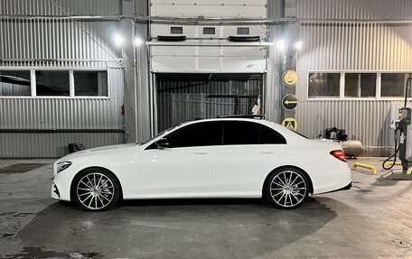 Mercedes-Benz E-Класс, 2017 год, 2 750 000 рублей, 9 фотография