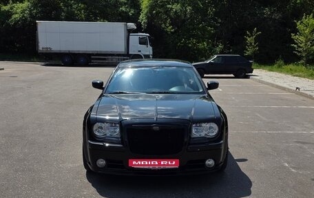Chrysler 300C II, 2006 год, 2 500 000 рублей, 1 фотография