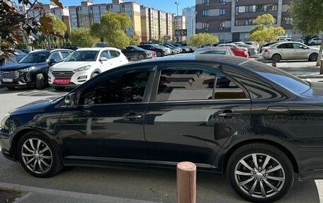 Toyota Avensis III рестайлинг, 2007 год, 820 000 рублей, 1 фотография