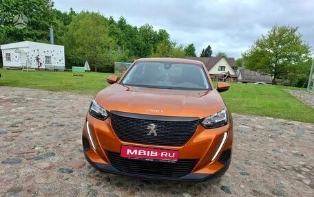 Peugeot 2008 II, 2021 год, 1 349 000 рублей, 1 фотография