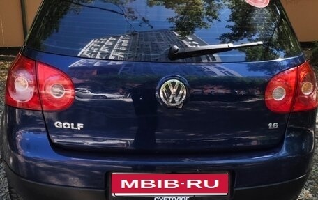 Volkswagen Golf V, 2006 год, 575 555 рублей, 2 фотография