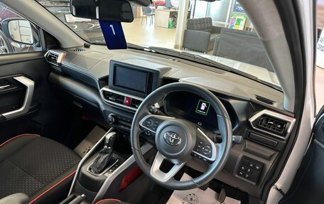 Toyota Raize I, 2020 год, 1 999 999 рублей, 11 фотография