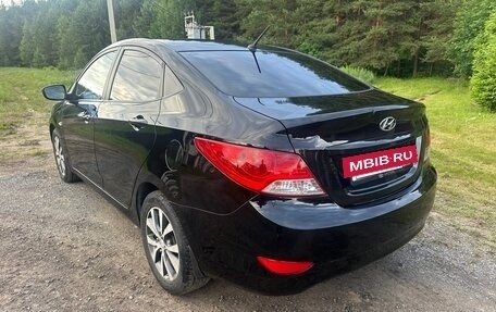 Hyundai Solaris II рестайлинг, 2013 год, 770 000 рублей, 8 фотография