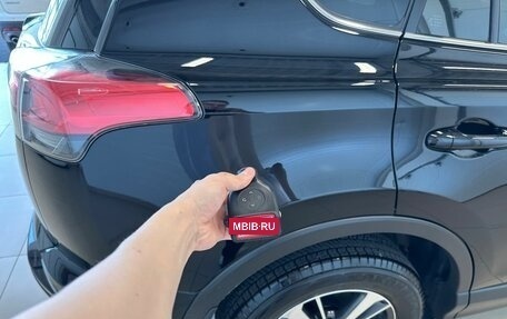 Toyota RAV4, 2018 год, 2 699 999 рублей, 26 фотография