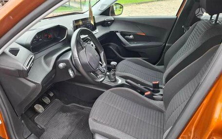 Peugeot 2008 II, 2021 год, 1 349 000 рублей, 6 фотография