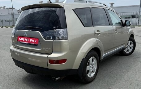 Mitsubishi Outlander III рестайлинг 3, 2008 год, 1 180 000 рублей, 4 фотография