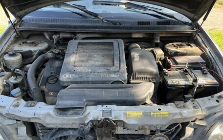 KIA Carnival III, 2005 год, 390 000 рублей, 4 фотография