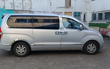 Hyundai Grand Starex Grand Starex I рестайлинг 2, 2008 год, 1 200 000 рублей, 9 фотография