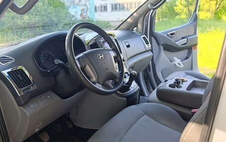 Hyundai Grand Starex Grand Starex I рестайлинг 2, 2008 год, 1 200 000 рублей, 6 фотография