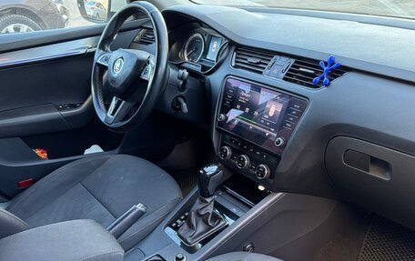 Skoda Octavia, 2017 год, 1 300 000 рублей, 18 фотография