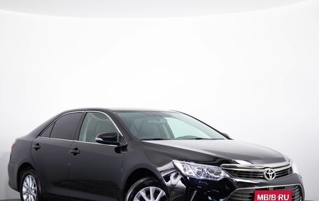 Toyota Camry, 2015 год, 1 799 000 рублей, 1 фотография