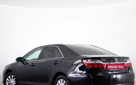 Toyota Camry, 2015 год, 1 799 000 рублей, 7 фотография