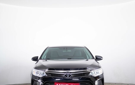 Toyota Camry, 2015 год, 1 799 000 рублей, 2 фотография
