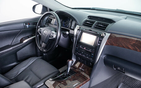 Toyota Camry, 2015 год, 1 799 000 рублей, 11 фотография