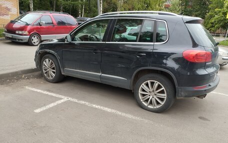 Volkswagen Tiguan I, 2012 год, 1 100 000 рублей, 2 фотография