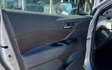 Toyota C-HR I рестайлинг, 2018 год, 1 870 000 рублей, 23 фотография