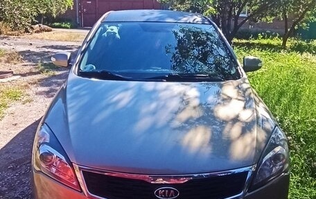 KIA cee'd I рестайлинг, 2011 год, 750 000 рублей, 1 фотография