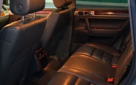 Volkswagen Touareg III, 2006 год, 749 000 рублей, 17 фотография