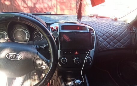 KIA cee'd I рестайлинг, 2011 год, 750 000 рублей, 7 фотография