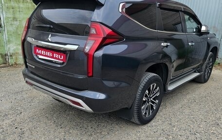 Mitsubishi Montero Sport, 2021 год, 3 800 000 рублей, 7 фотография
