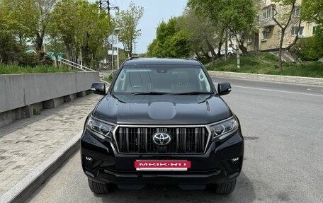 Toyota Land Cruiser Prado 150 рестайлинг 2, 2021 год, 6 000 000 рублей, 4 фотография